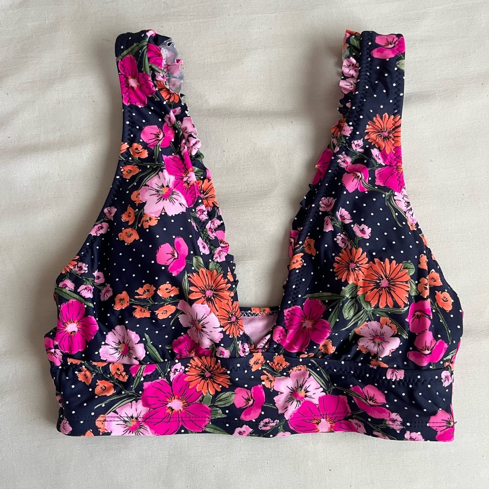 Shade & Shore floral bikini top- size small